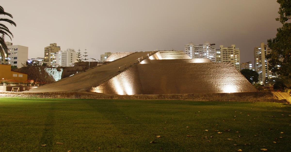 Lima Huaca Huallamarca Peru